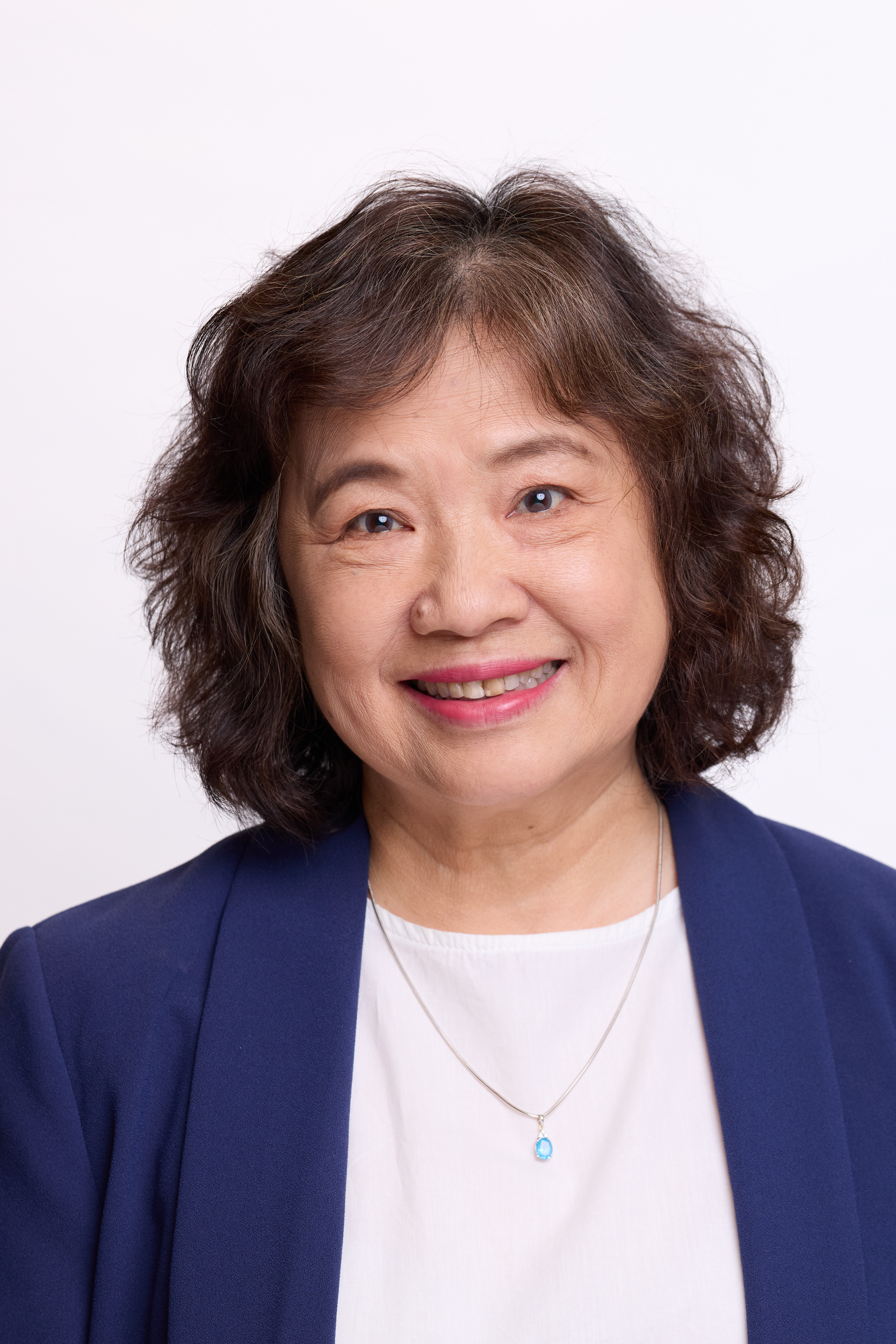 Josephine Wong, tutors in Auckland