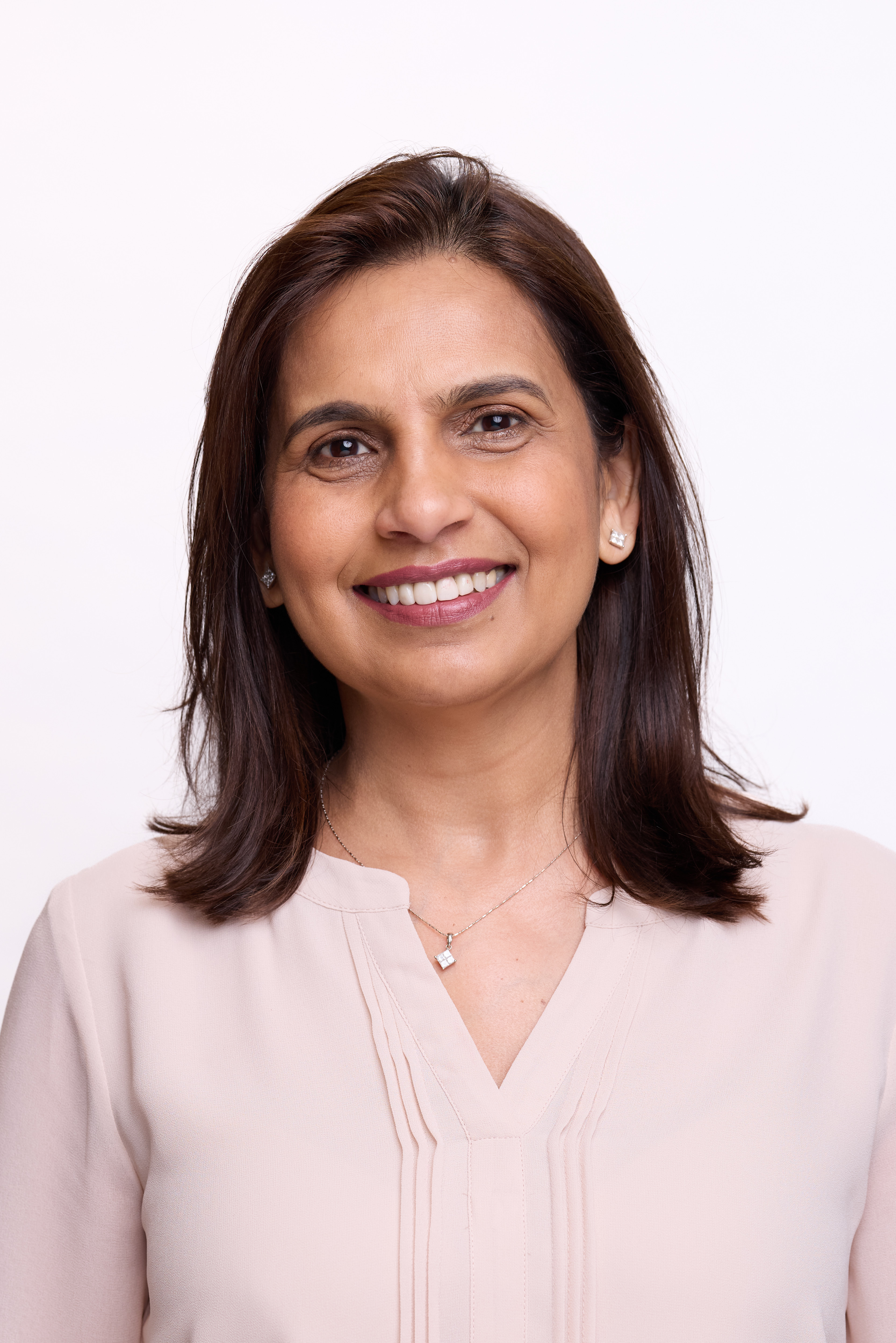 Rozina Rajabally, tutors in Auckland