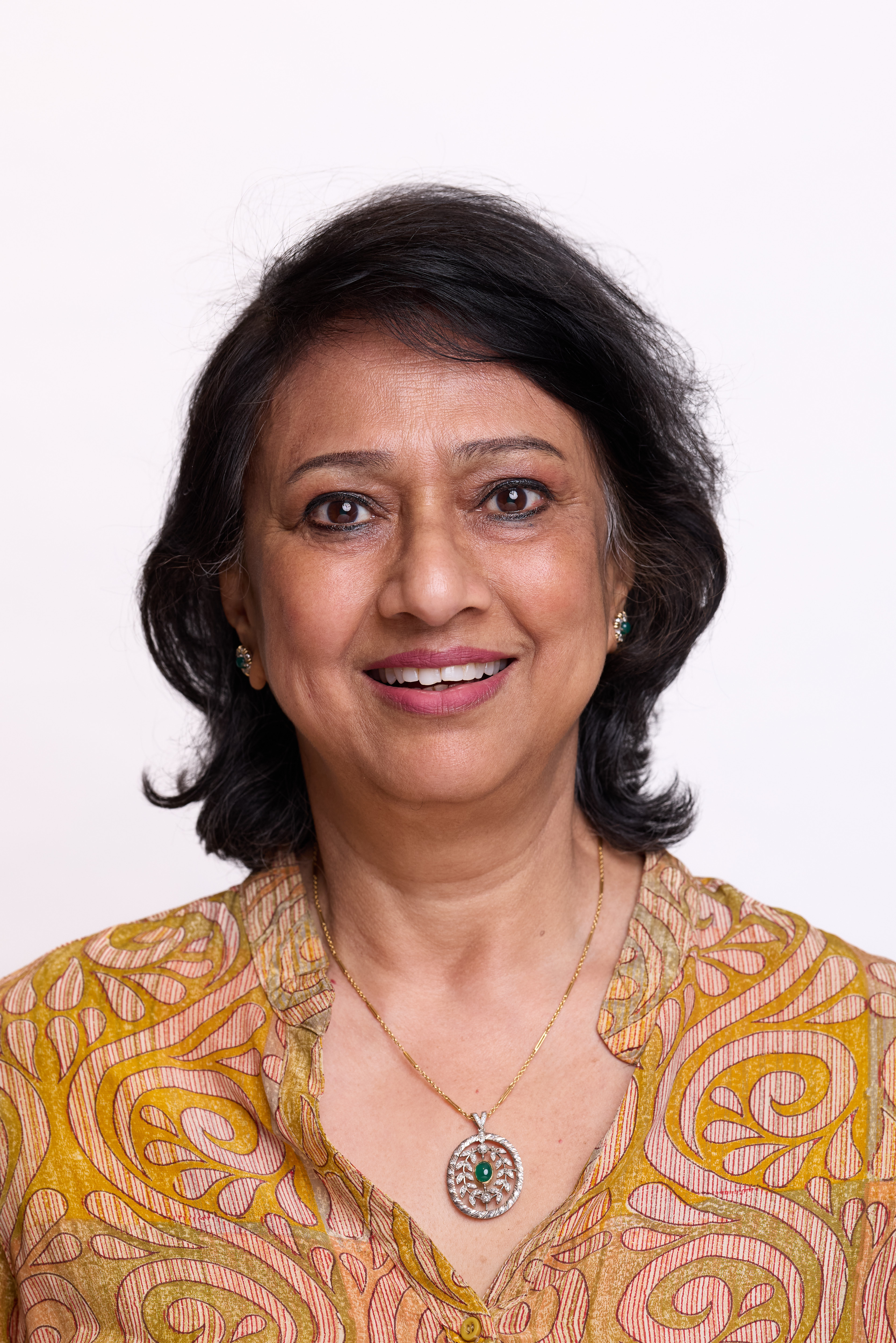 Sharmila Basu, tutors in Auckland